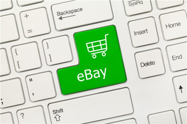 企业在eBay注册满一年后可能面临的挑战和机遇